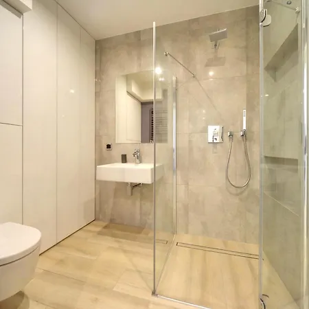 Nowoczesny Sun Seasons 24 W Karpaczu Z Parkingiem I Balkonem By Renters דירה