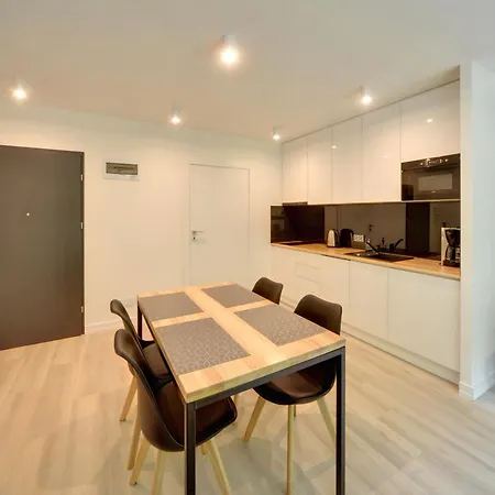 Lejlighed Nowoczesny Sun Seasons 24 W Karpaczu Z Parkingiem I Balkonem By Renters Karpacz