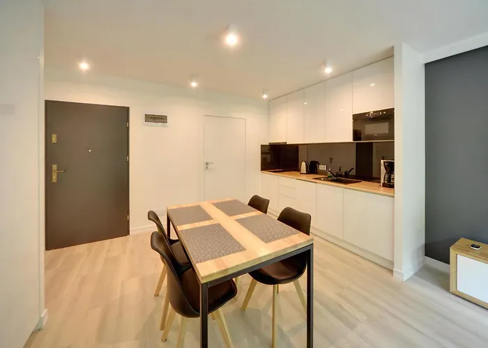 Appartamento Nowoczesny Sun Seasons 24 W Karpaczu Z Parkingiem I Balkonem By Renters Karpacz